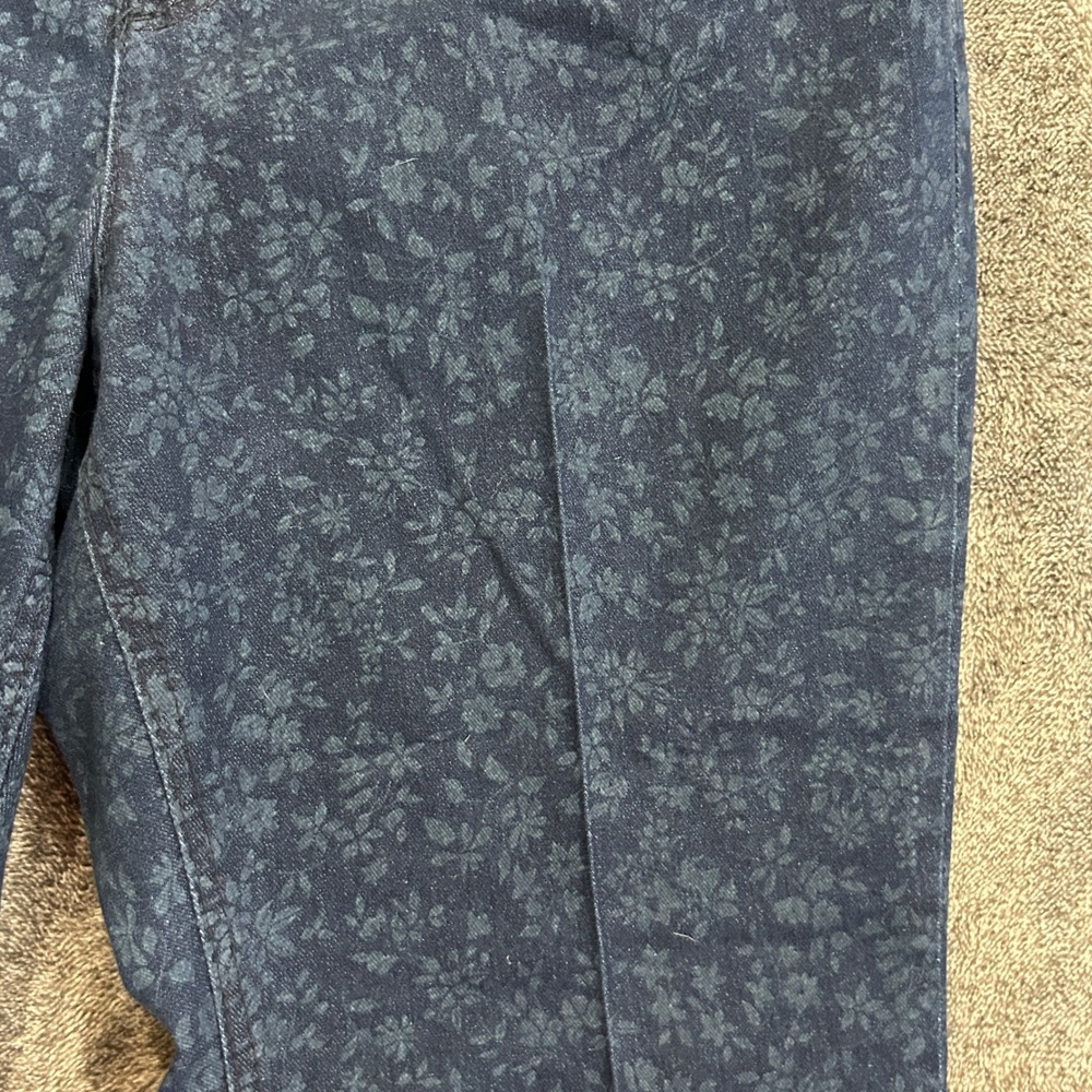 Charter Club Jean Shop Modern Straight Floral Print Denim Pants Blue 14P Petite - Picture 3 of 9